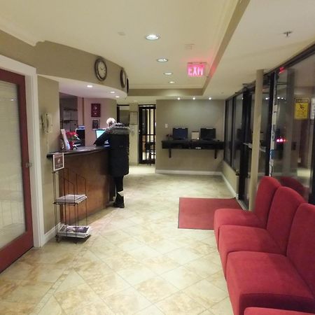 North Vancouver Hotel מראה חיצוני תמונה