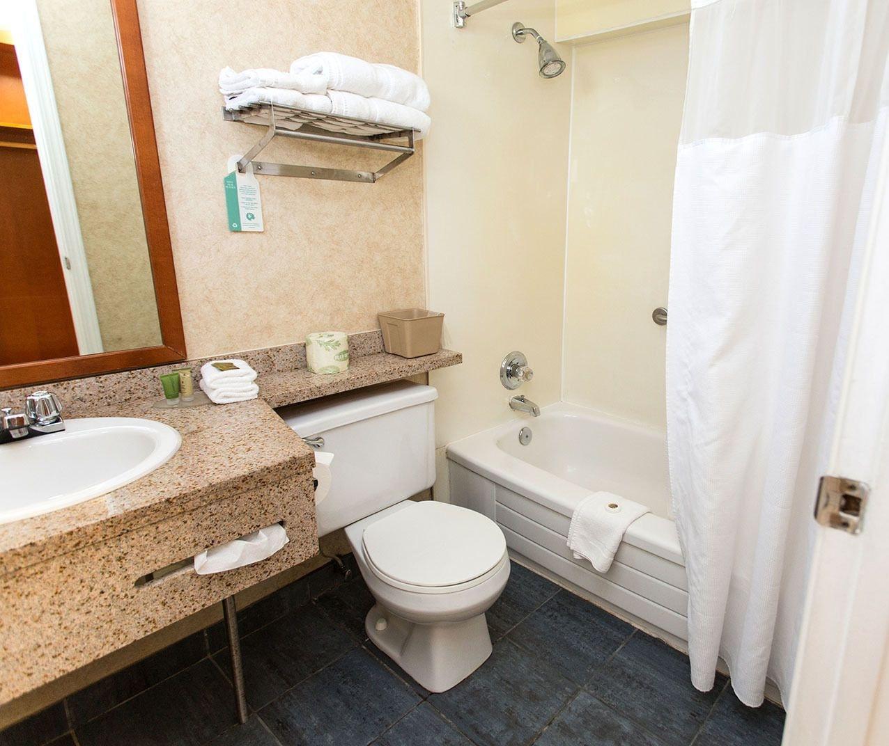 North Vancouver Hotel מראה חיצוני תמונה