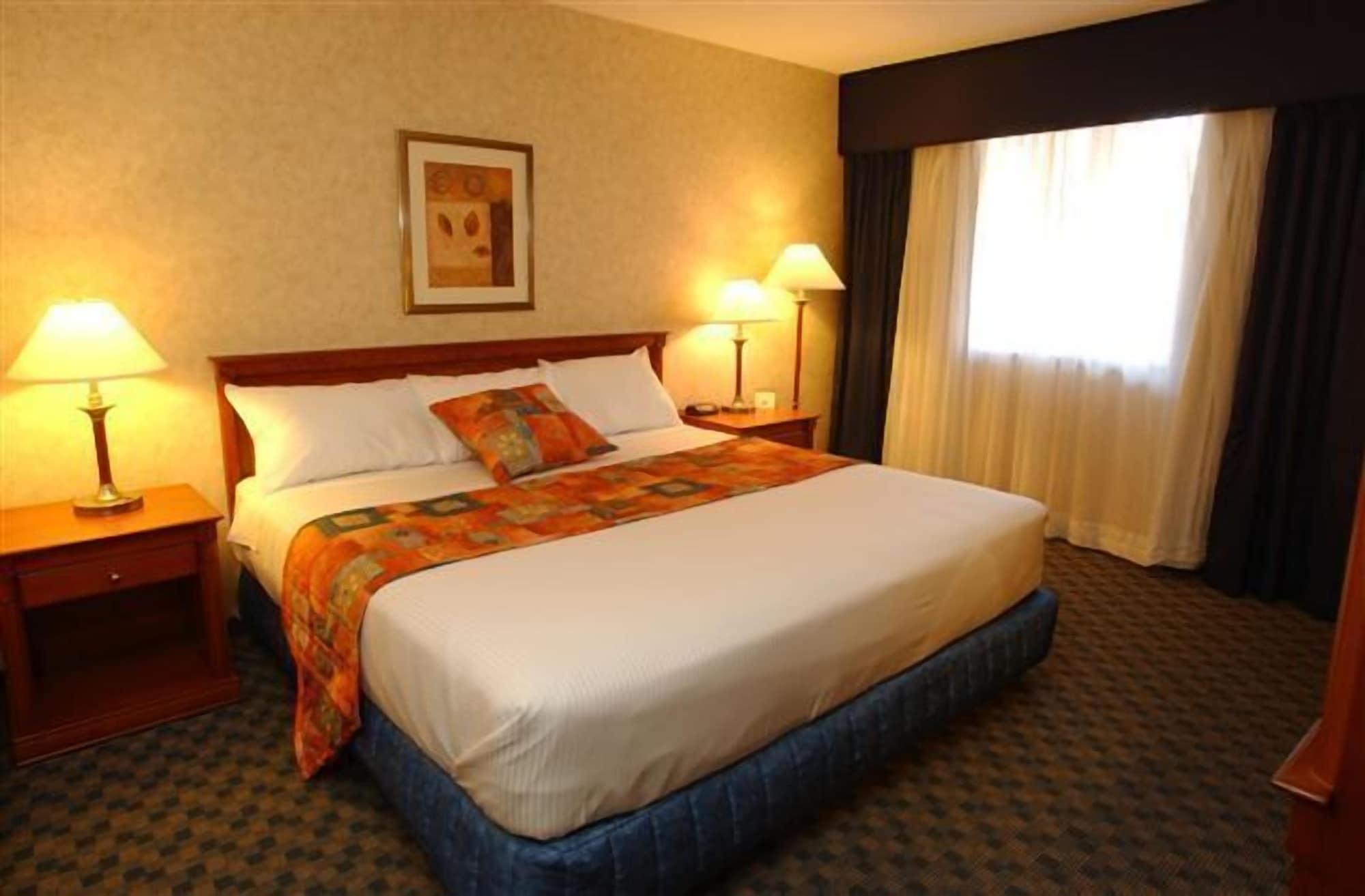 North Vancouver Hotel מראה חיצוני תמונה